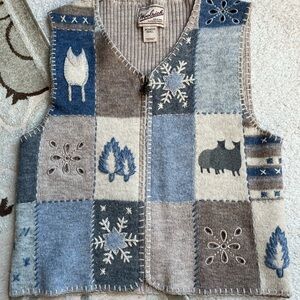 Vintage Woolrich Neutral Gray and Cream Knit V-Neck Vest